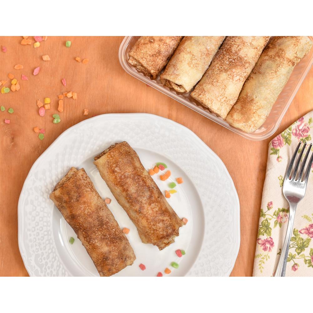 Блин с шоколадной пастой и бананом