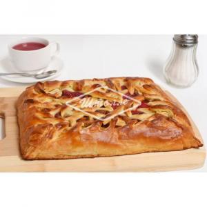 Пирожок клубника-банан